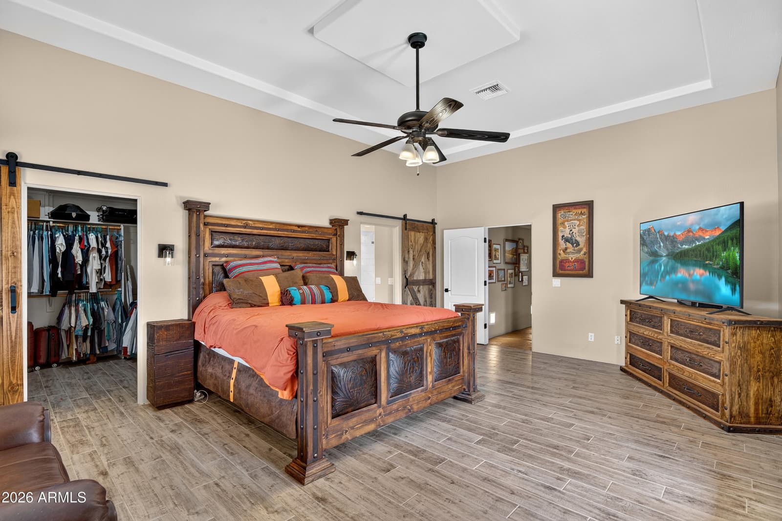 141 E Cloud Road, Phoenix, AZ 85086 — photo 38 of 96