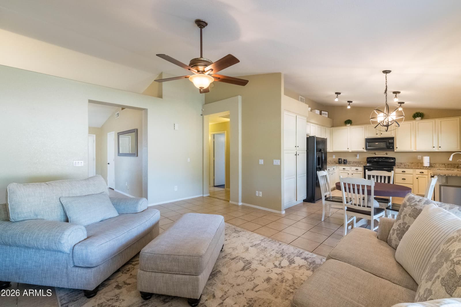 22527 N 74TH Avenue, Glendale, AZ 85310 — photo 4 of 29