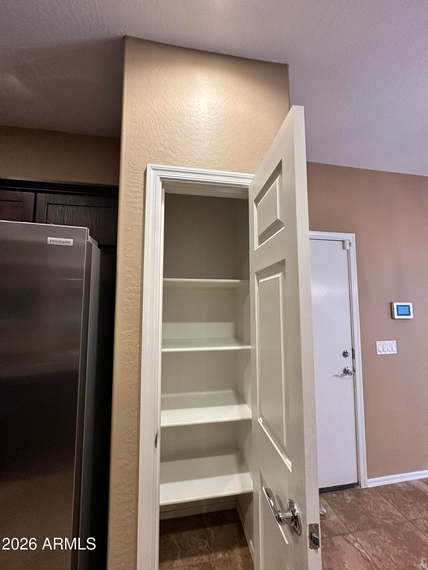 2477 N 73rd Drive, Phoenix, AZ 85035 — photo 10 of 27