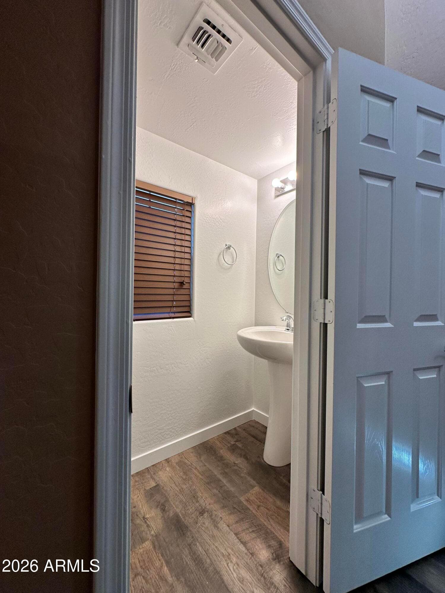 2477 N 73rd Drive, Phoenix, AZ 85035 — photo 11 of 27