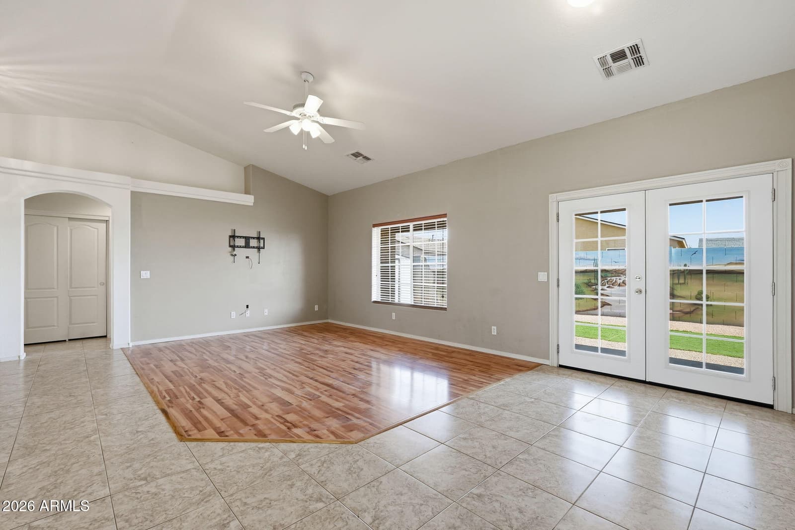 8390 W CORONADO Drive, Arizona City, AZ 85123 — photo 7 of 35