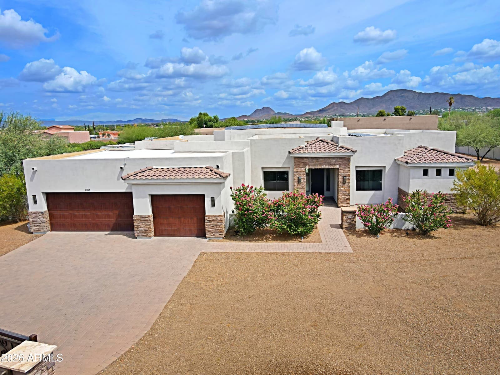 2814 W Jordon Lane, Phoenix, AZ 85086 — photo 1 of 50