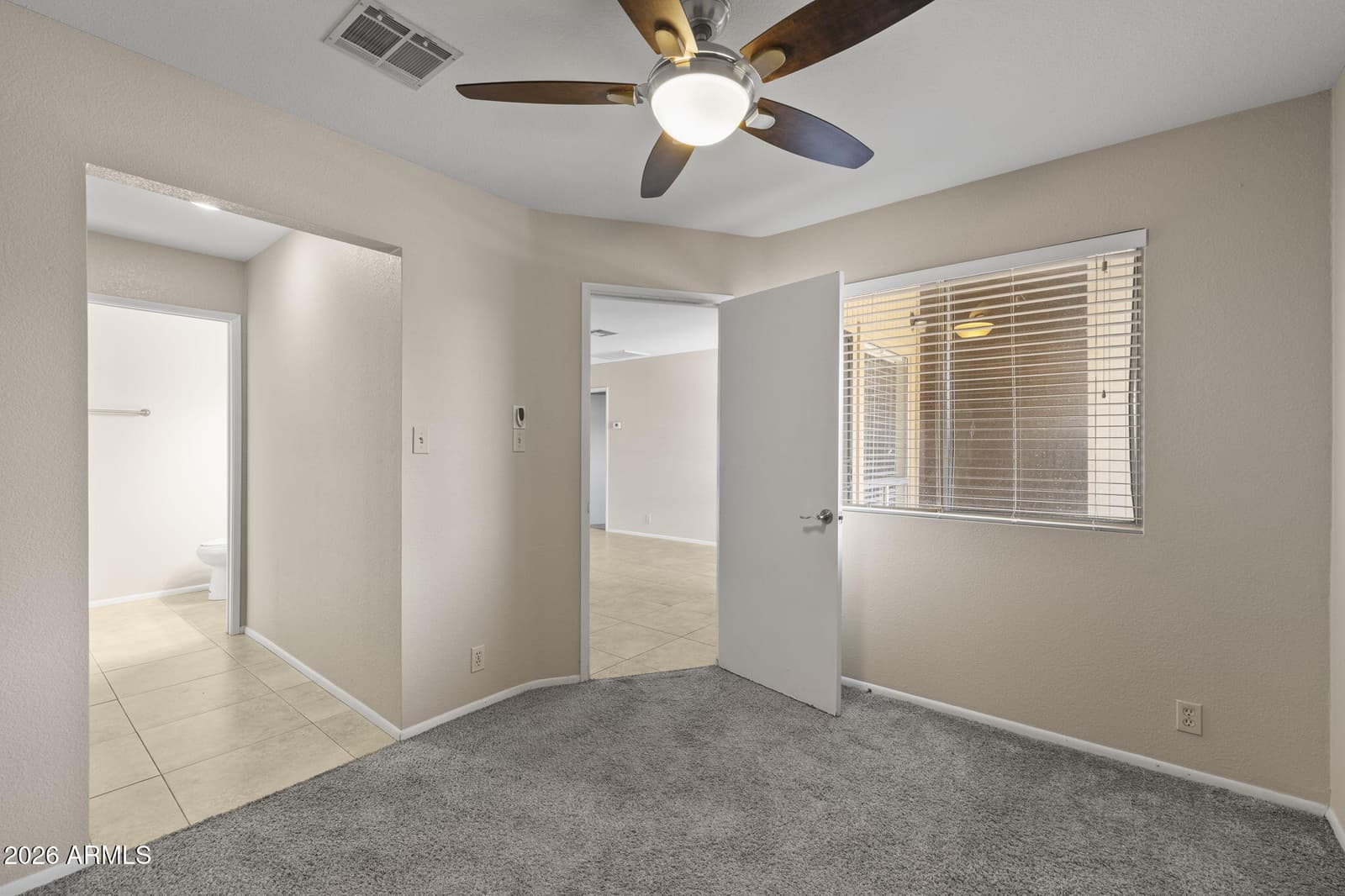 312 W YUKON Drive 2, Phoenix, AZ 85027 — photo 17 of 20