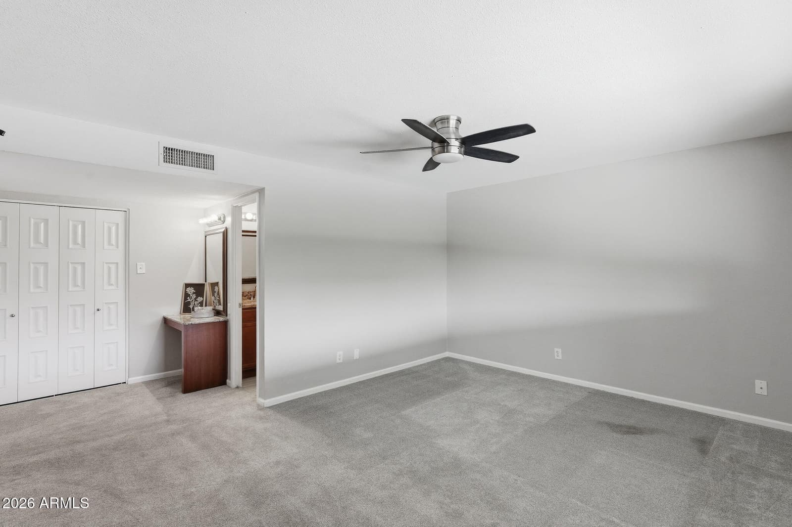 5257 W ACAPULCO Lane, Glendale, AZ 85306 — photo 16 of 29