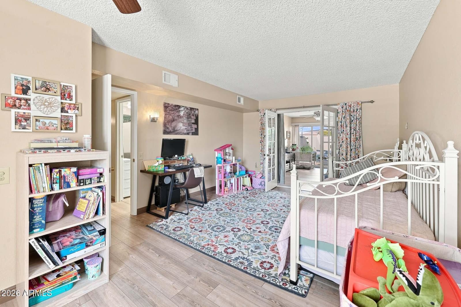 10822 W SANTA FE Drive, Sun City, AZ 85351 — photo 16 of 31