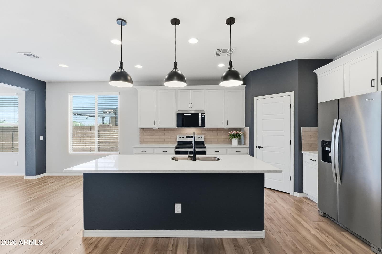 32300 N DAYLIGHT Drive, San Tan Valley, AZ 85144 — photo 13 of 56