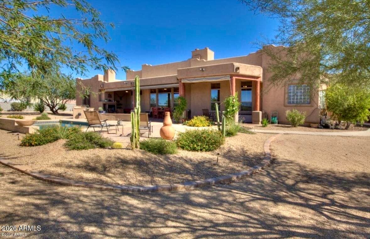 31 E Desert Hills Drive, Phoenix, AZ 85086 — photo 2 of 5