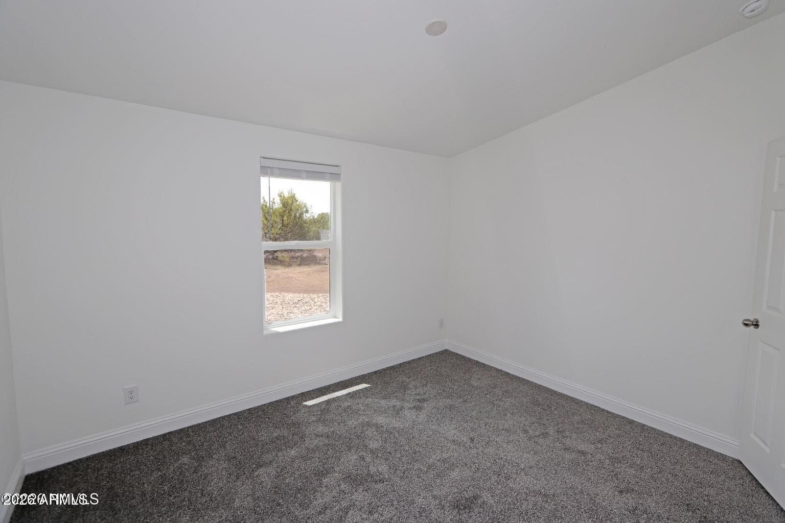 2067 E Spruce Street, Williams, AZ 86046 — photo 10 of 19