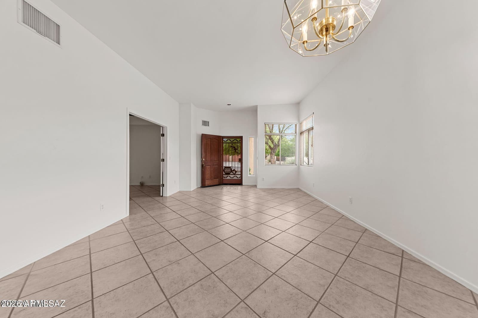 6461 N SUN BLUFF Drive, Tucson, AZ 85704 — photo 8 of 50