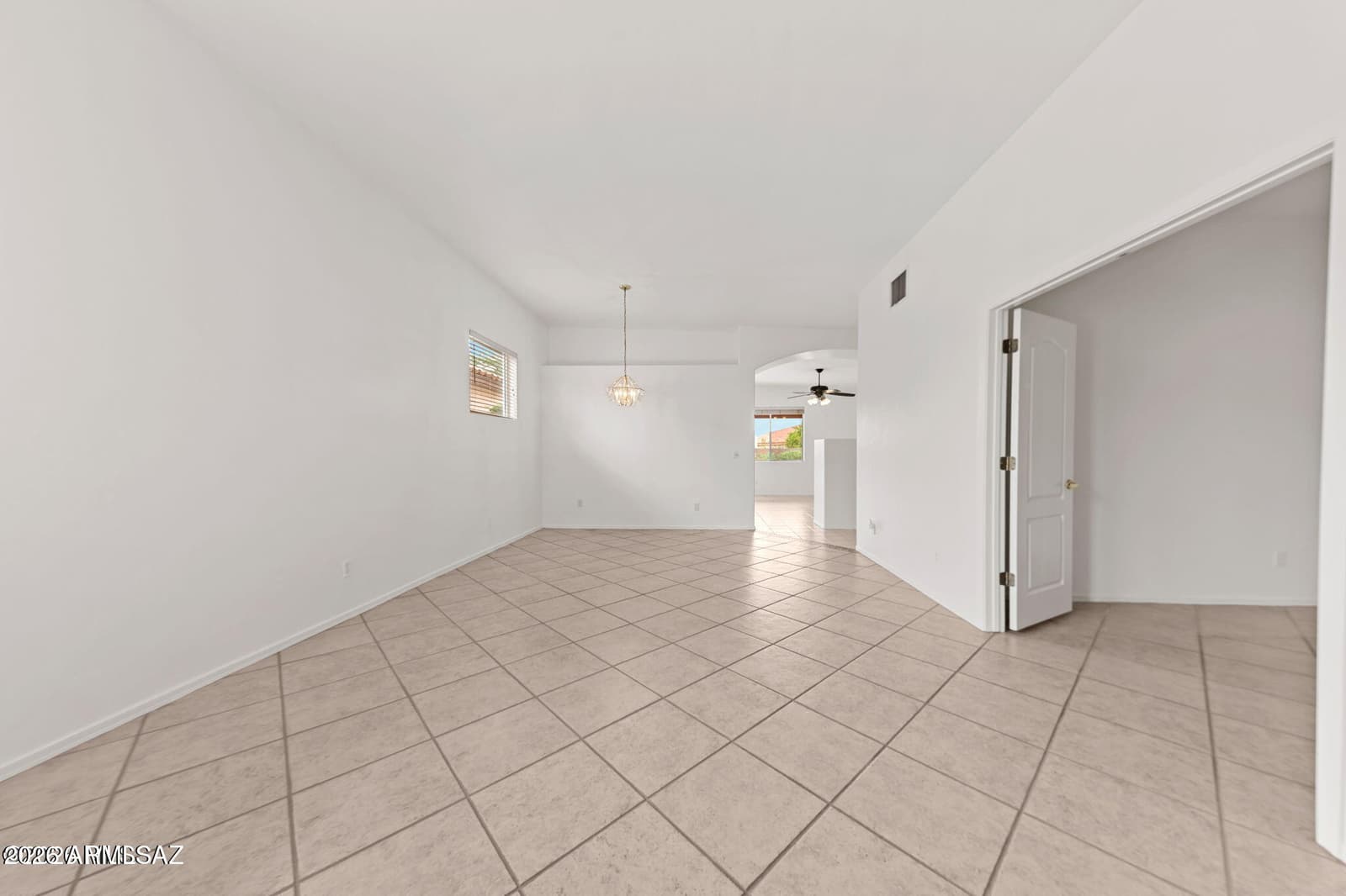 6461 N SUN BLUFF Drive, Tucson, AZ 85704 — photo 13 of 50