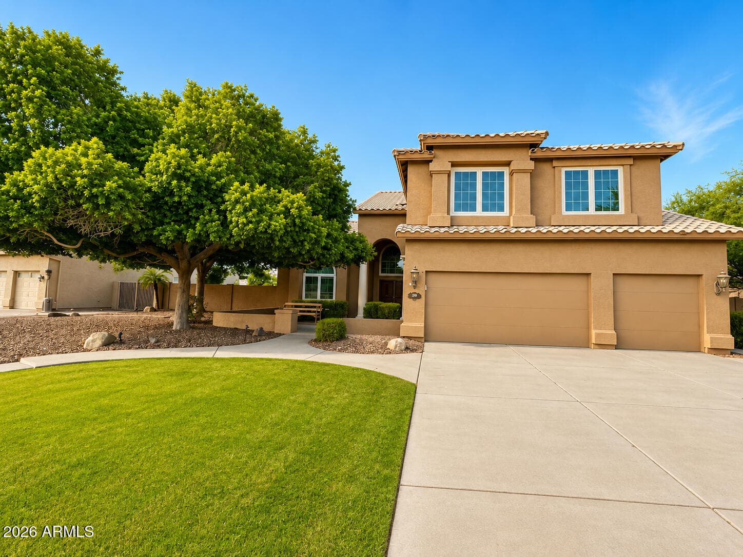 3820 E Amberwood Drive, Phoenix, AZ 85048 — photo 1 of 9