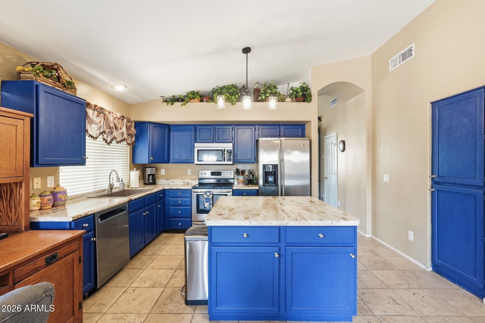 3801 E SAN REMO Avenue, Gilbert, AZ 85234 — photo 10 of 34