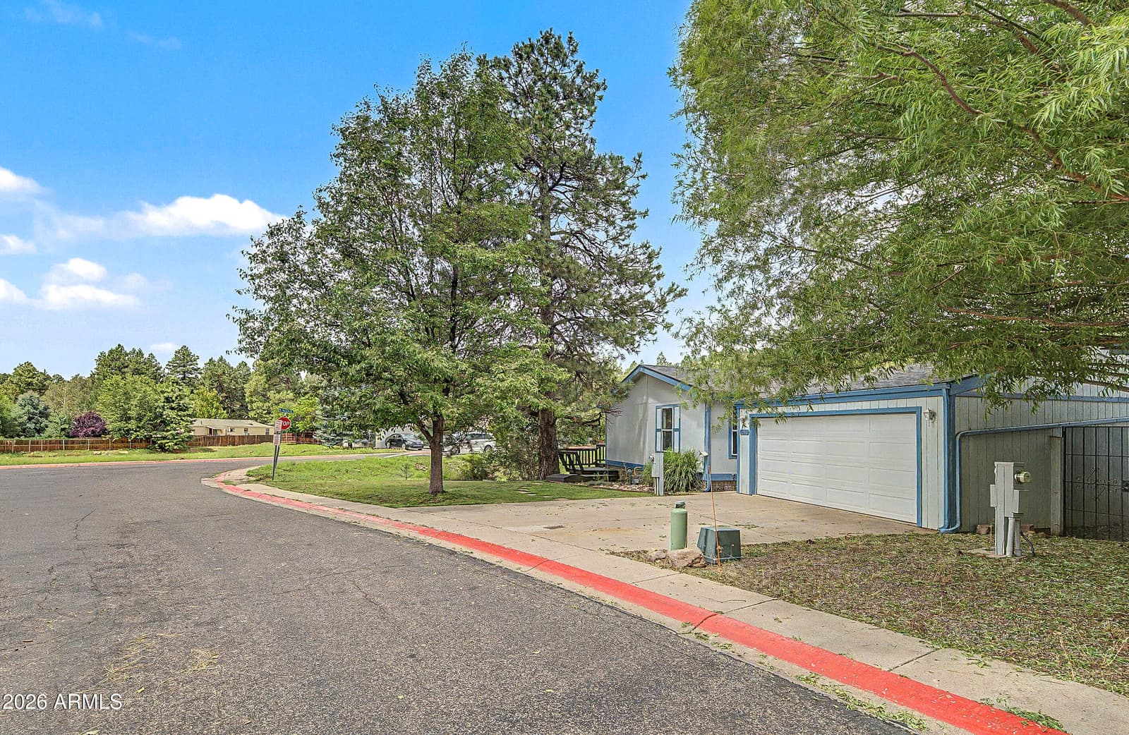 1251 S MARK Lane, Flagstaff, AZ 86001 — photo 16 of 35