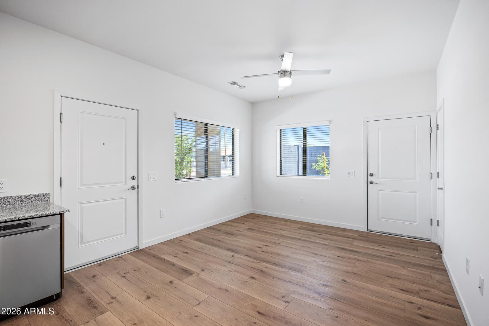 2307 E MCARTHUR Drive, Tempe, AZ 85288 — photo 6 of 17