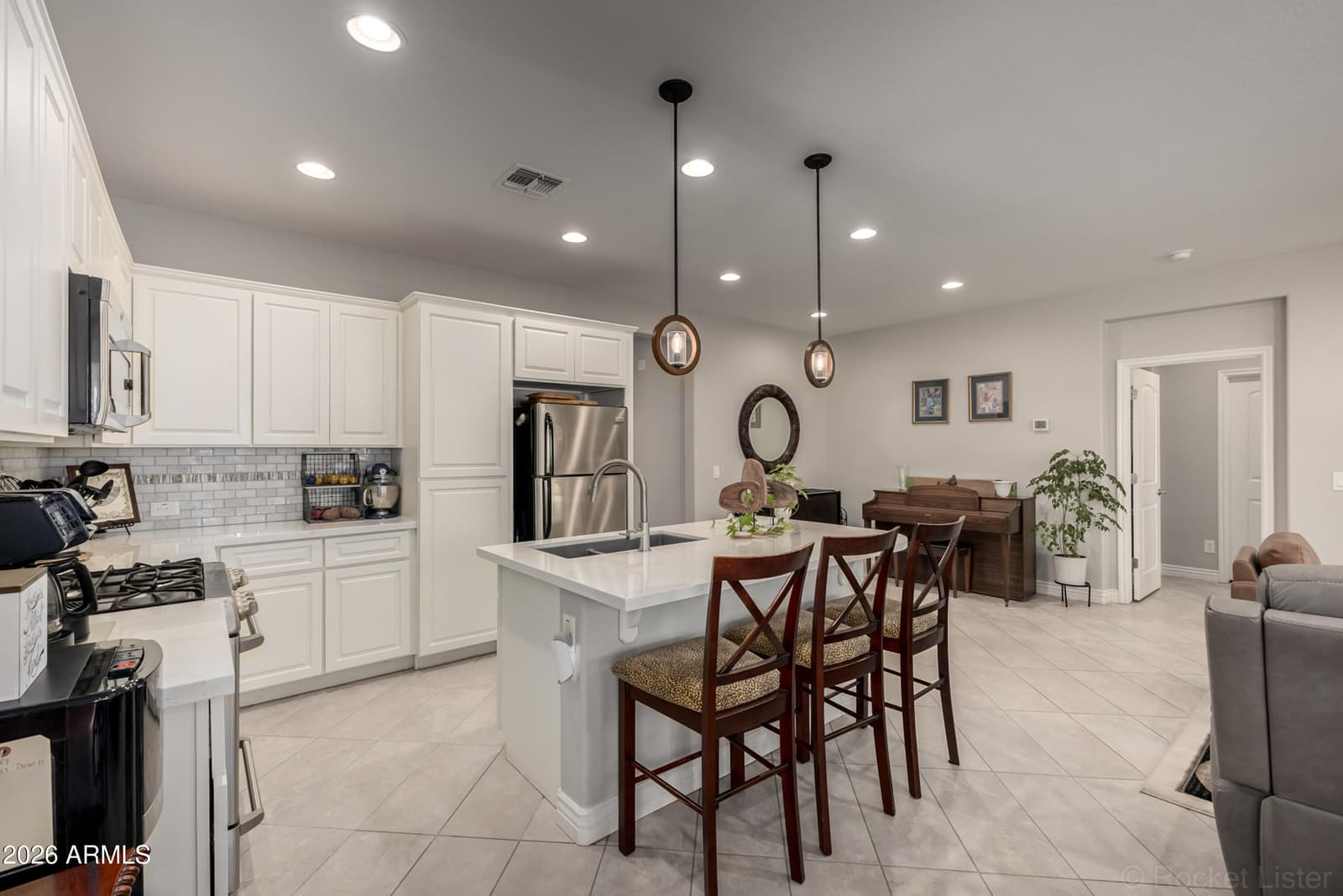 810 E VERDE Boulevard, Queen Creek, AZ 85140 — photo 9 of 17