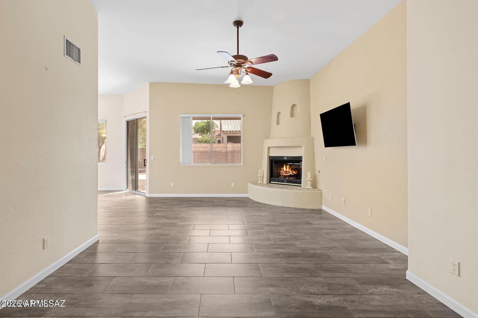 11990 N Labyrinth Drive, Oro Valley, AZ 85737 — photo 8 of 43