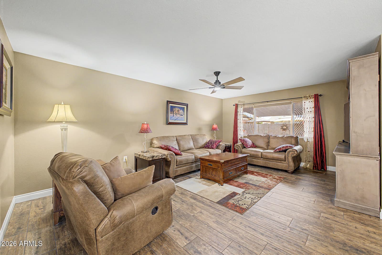10515 W Kingswood Circle, Sun City, AZ 85351 — photo 8 of 34