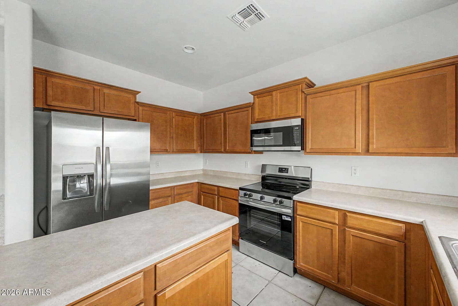 42989 W MARTIE LYNN Road, Maricopa, AZ 85138 — photo 10 of 36