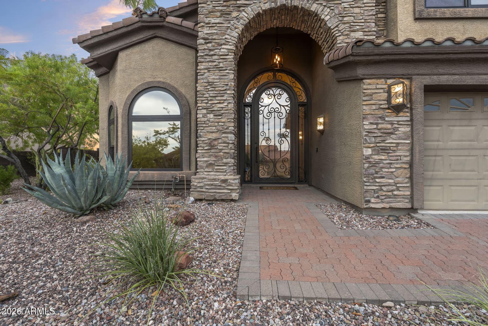 14818 N 18TH Place, Phoenix, AZ 85022 — photo 4 of 59