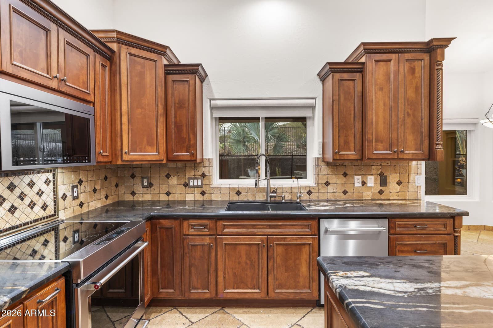 14818 N 18TH Place, Phoenix, AZ 85022 — photo 11 of 59