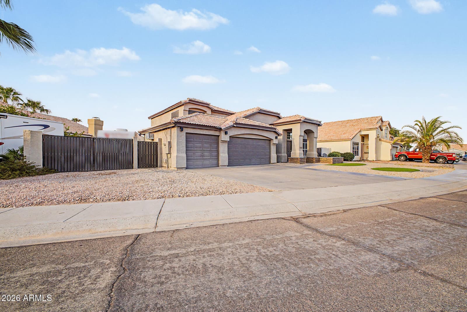 4730 E THUNDERHILL Place, Phoenix, AZ 85044 — photo 3 of 45