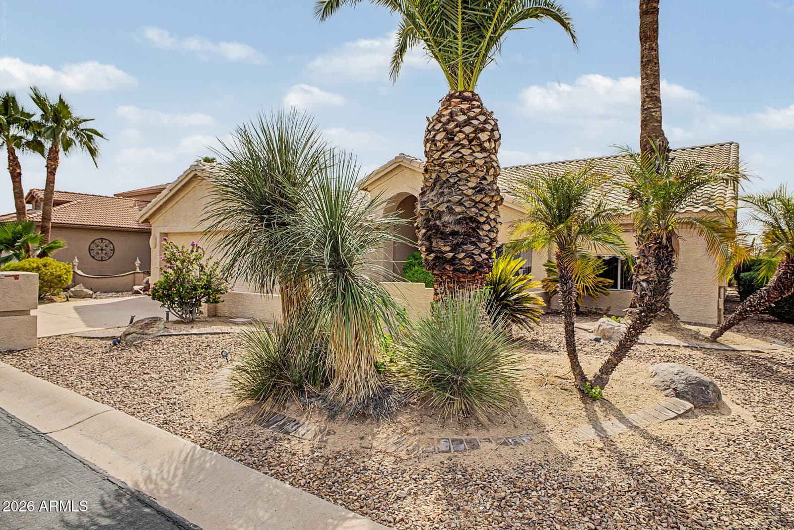 24422 S PARKSIDE Drive, Sun Lakes, AZ 85248 — photo 3 of 31