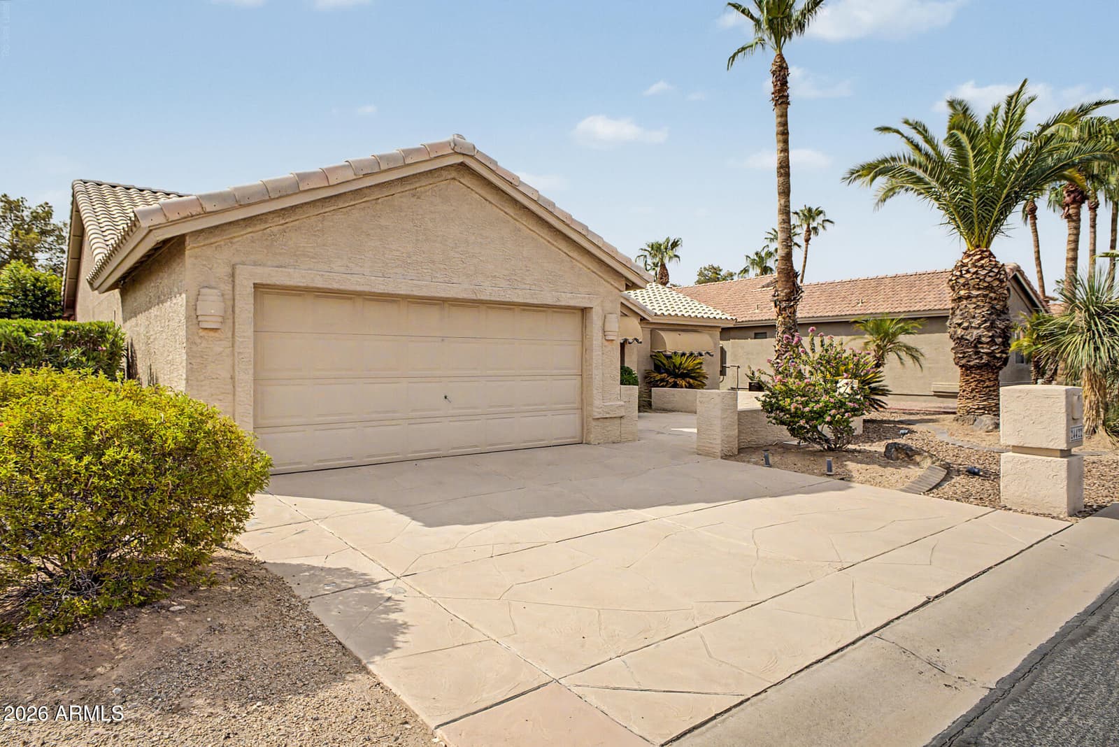 24422 S PARKSIDE Drive, Sun Lakes, AZ 85248 — photo 2 of 31