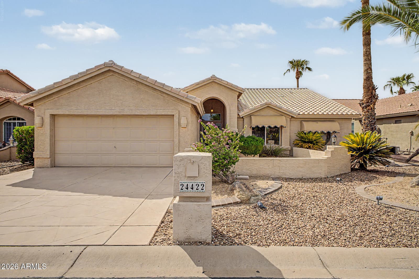 24422 S PARKSIDE Drive, Sun Lakes, AZ 85248 — photo 1 of 31