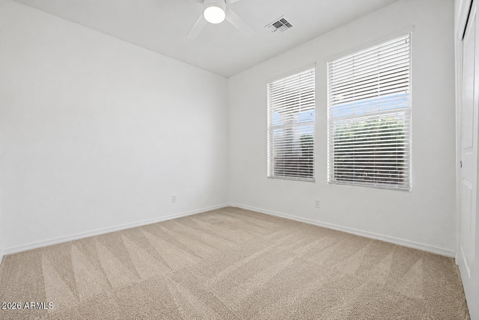 10218 E WAVELENGTH Avenue, Mesa, AZ 85212 — photo 11 of 27