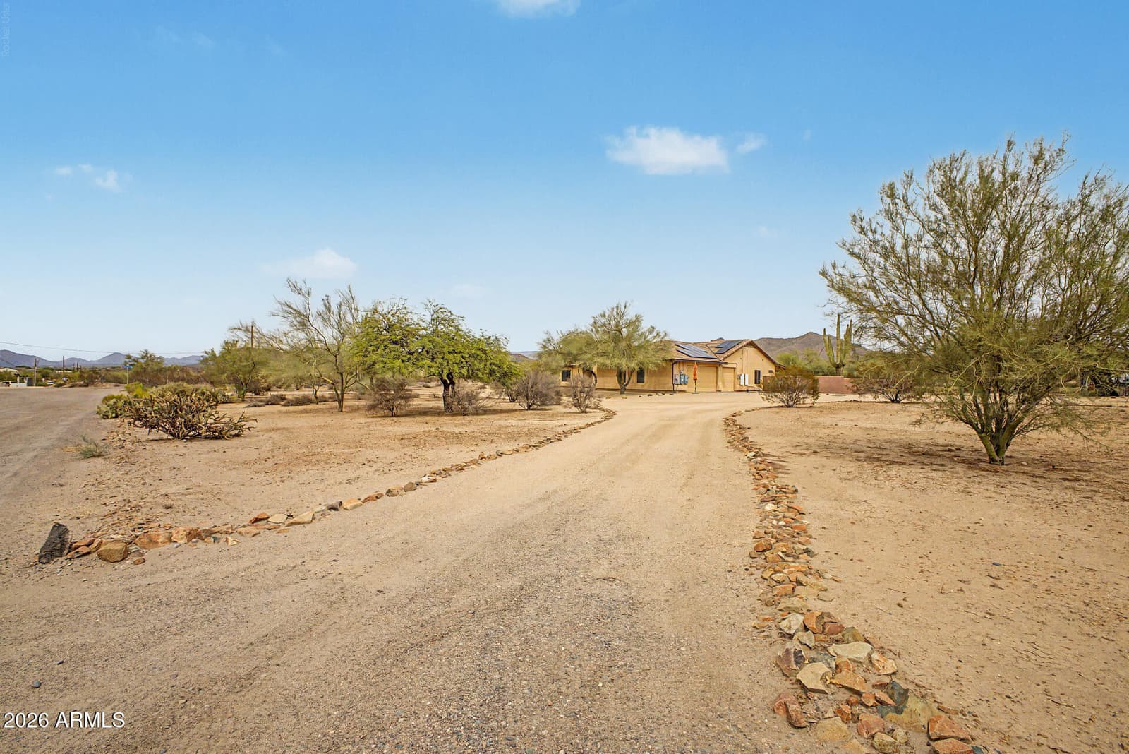 39949 N Central Avenue, Phoenix, AZ 85086 — photo 8 of 64
