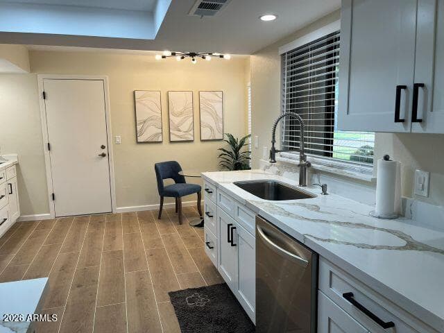 9424 W MCRAE Way, Peoria, AZ 85382 — photo 10 of 35