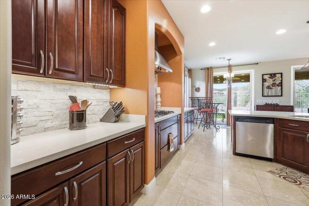 6539 W GAMBIT Trail, Phoenix, AZ 85083 — photo 12 of 44