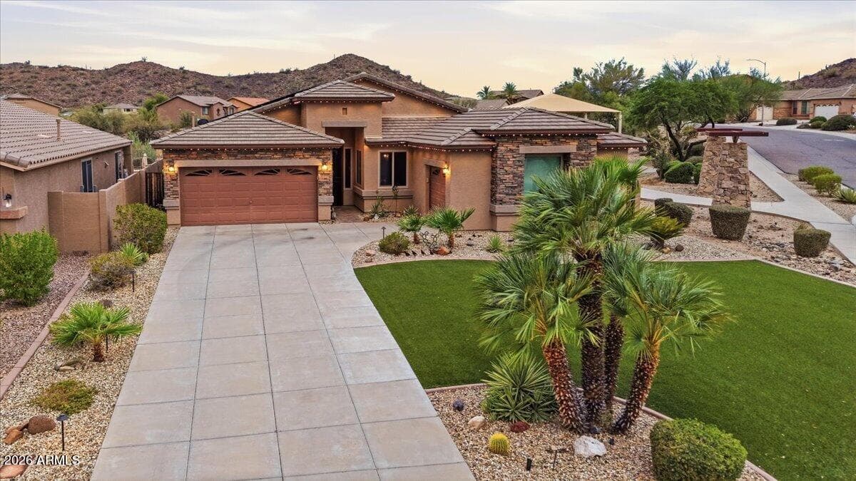 6539 W GAMBIT Trail, Phoenix, AZ 85083 — photo 2 of 44
