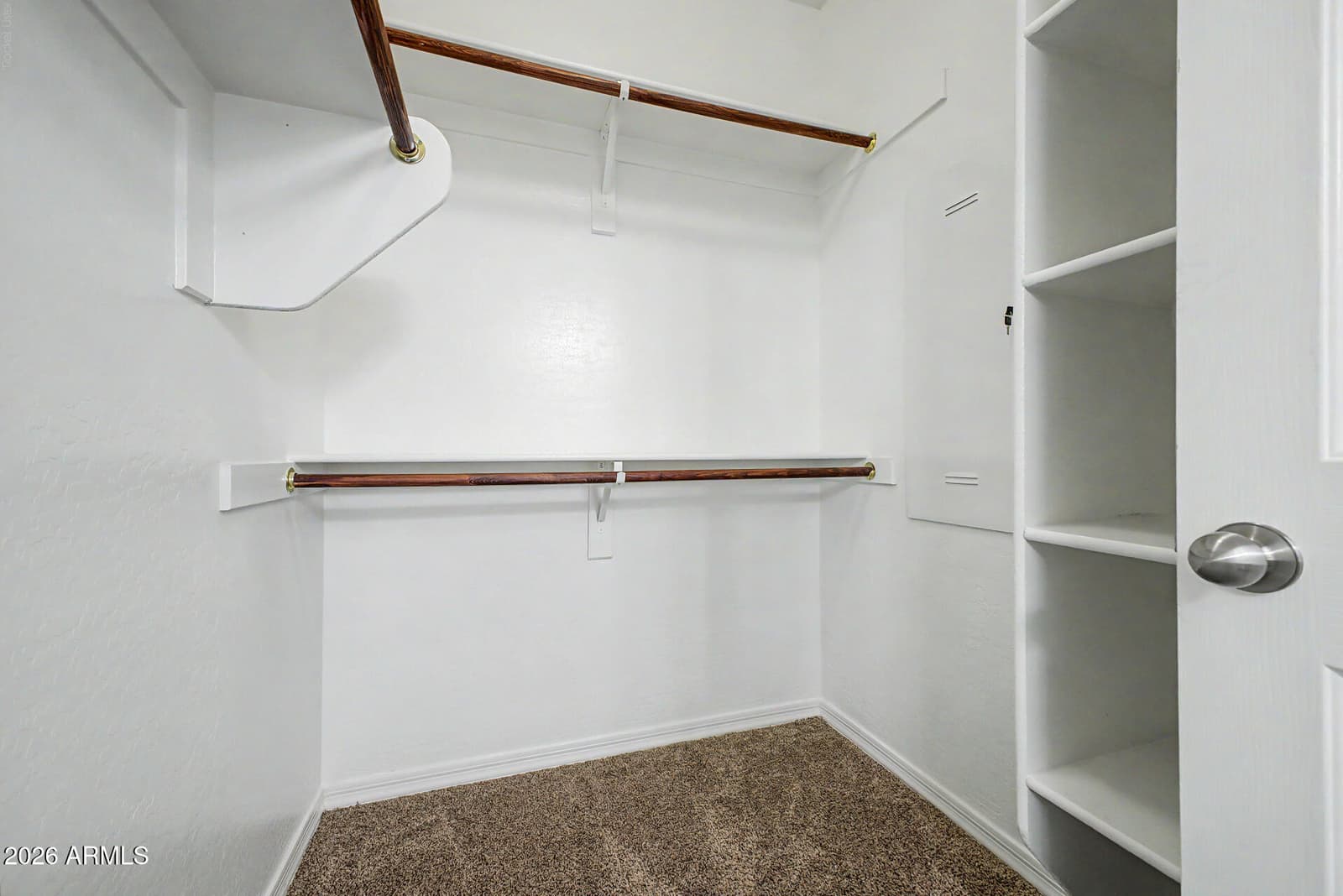 859 E ABERDEEN Drive, Gilbert, AZ 85298 — photo 14 of 43