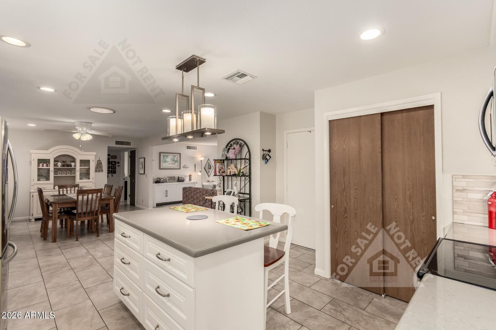 4734 E FLORIAN Circle, Mesa, AZ 85206 — photo 14 of 58