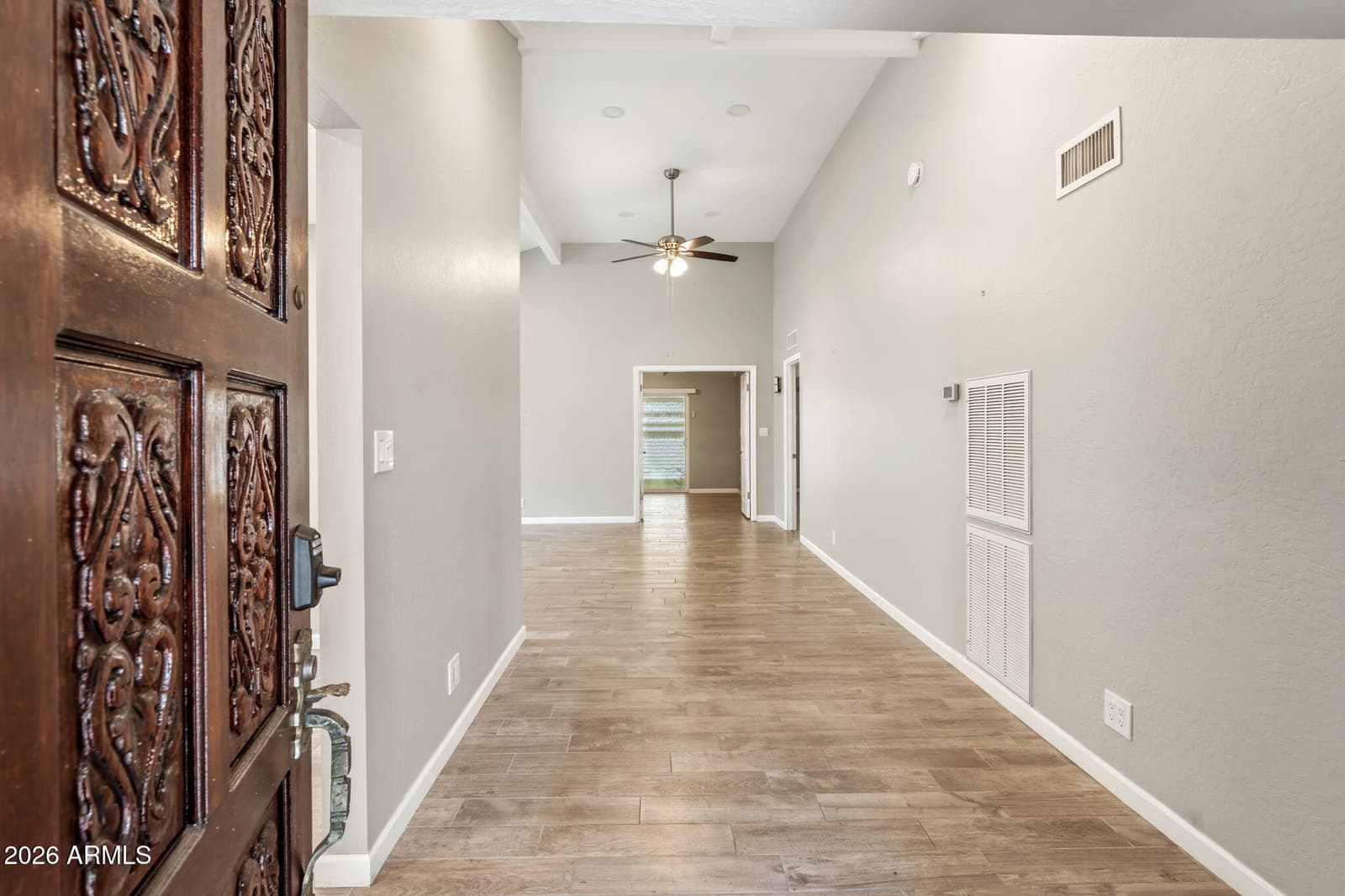 4 E SAN MIGUEL Avenue, Phoenix, AZ 85012 — photo 4 of 42