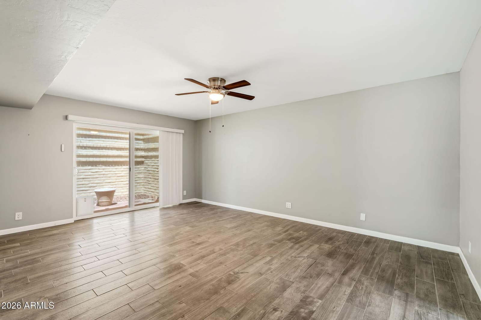 4 E SAN MIGUEL Avenue, Phoenix, AZ 85012 — photo 18 of 42