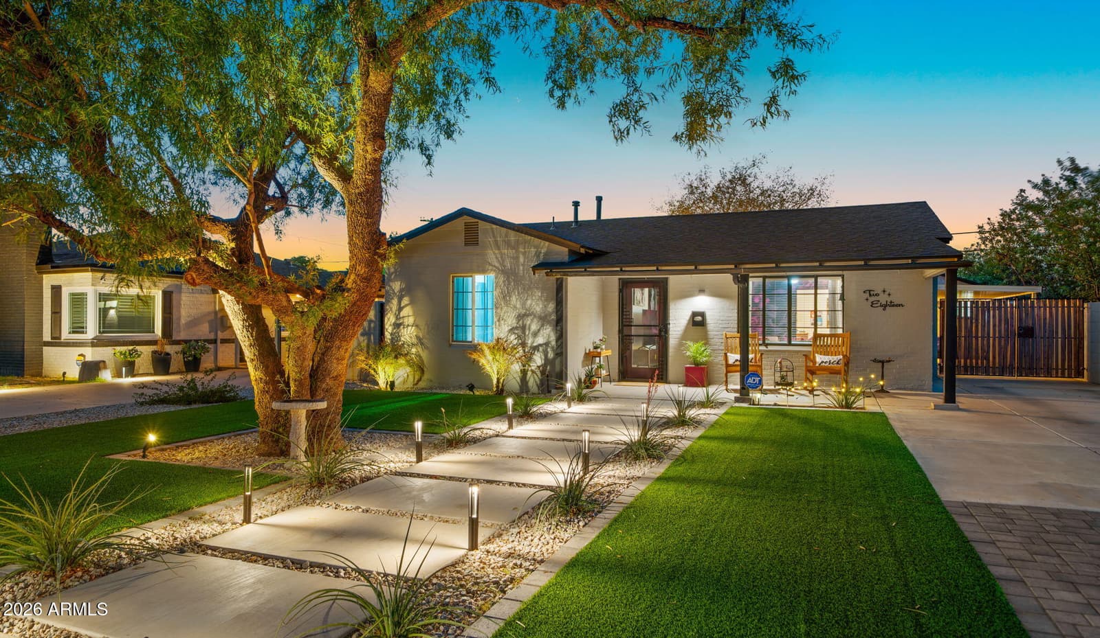 218 W ROMA Avenue, Phoenix, AZ 85013 — photo 1 of 46