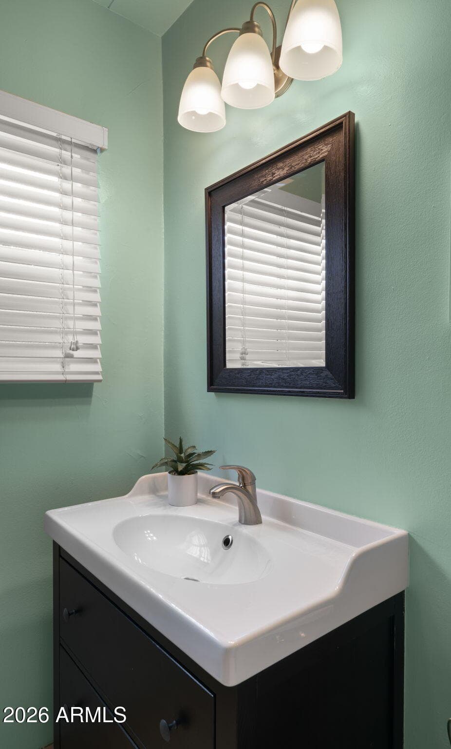 218 W ROMA Avenue, Phoenix, AZ 85013 — photo 22 of 46
