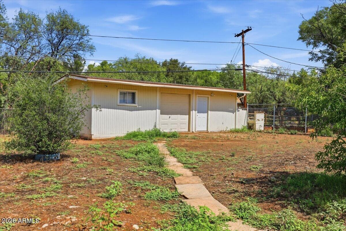 4010 E MEADOW Lane, Rimrock, AZ 86335 — photo 28 of 39