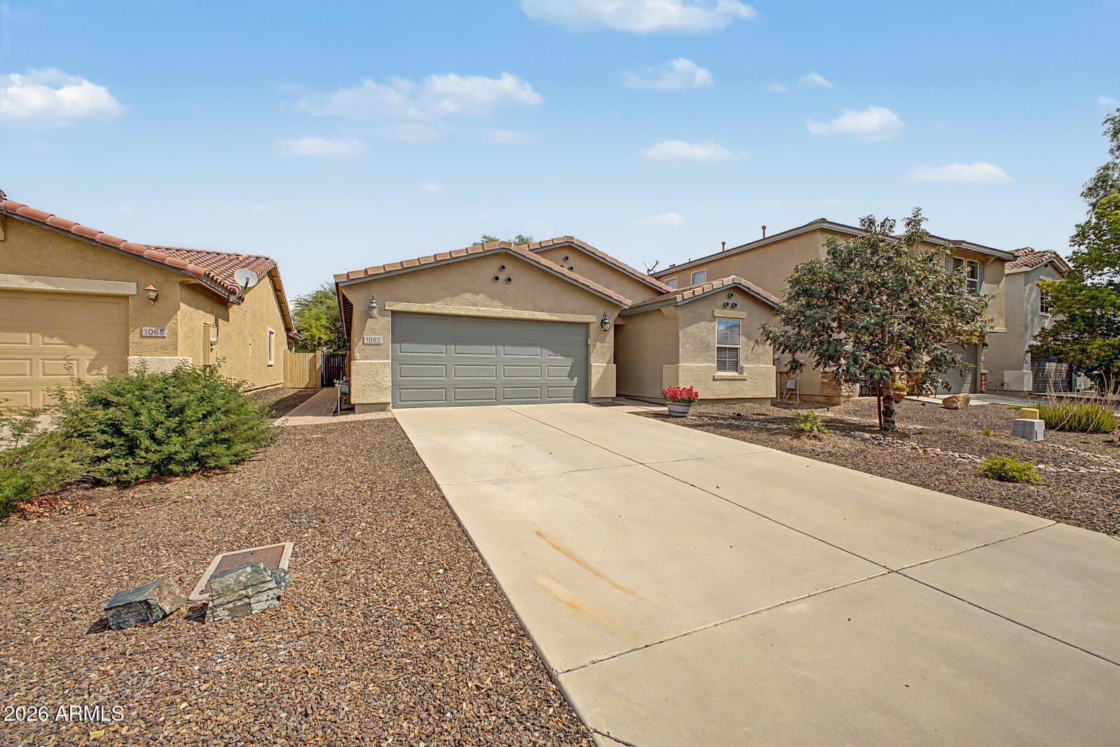 1082 E LESLIE Circle, San Tan Valley, AZ 85140 — photo 2 of 29