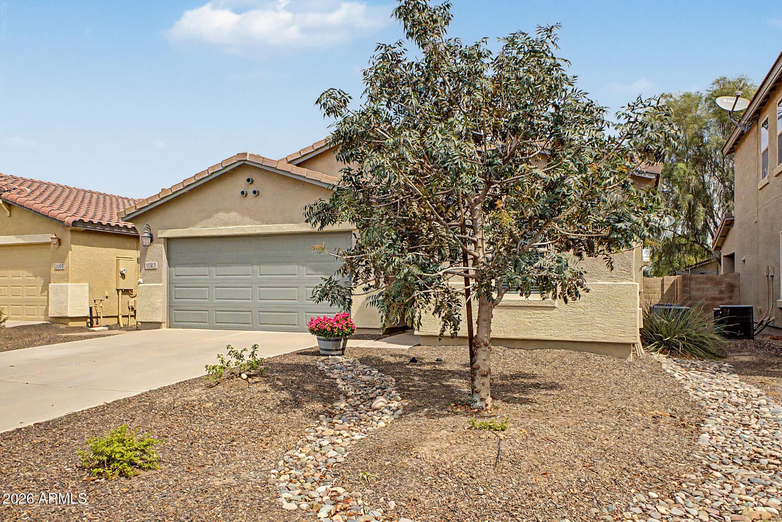 1082 E LESLIE Circle, San Tan Valley, AZ 85140 — photo 3 of 29