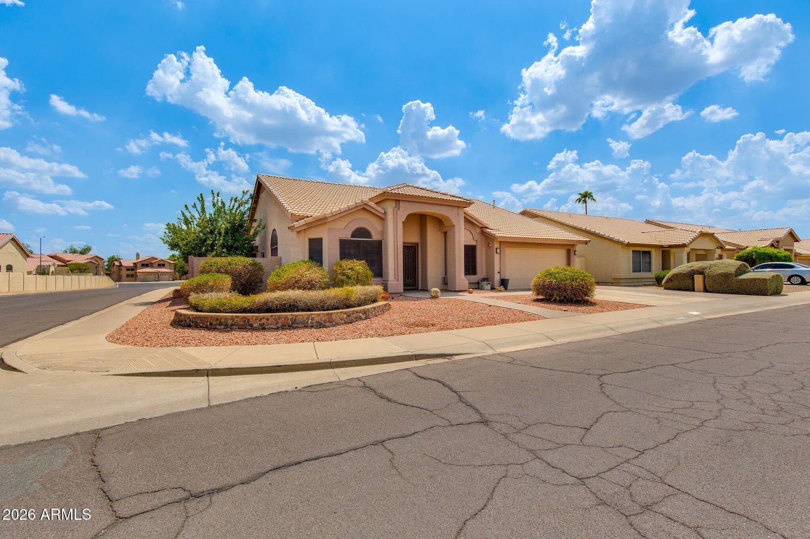 4531 E DANBURY Road, Phoenix, AZ 85032 — photo 2 of 31