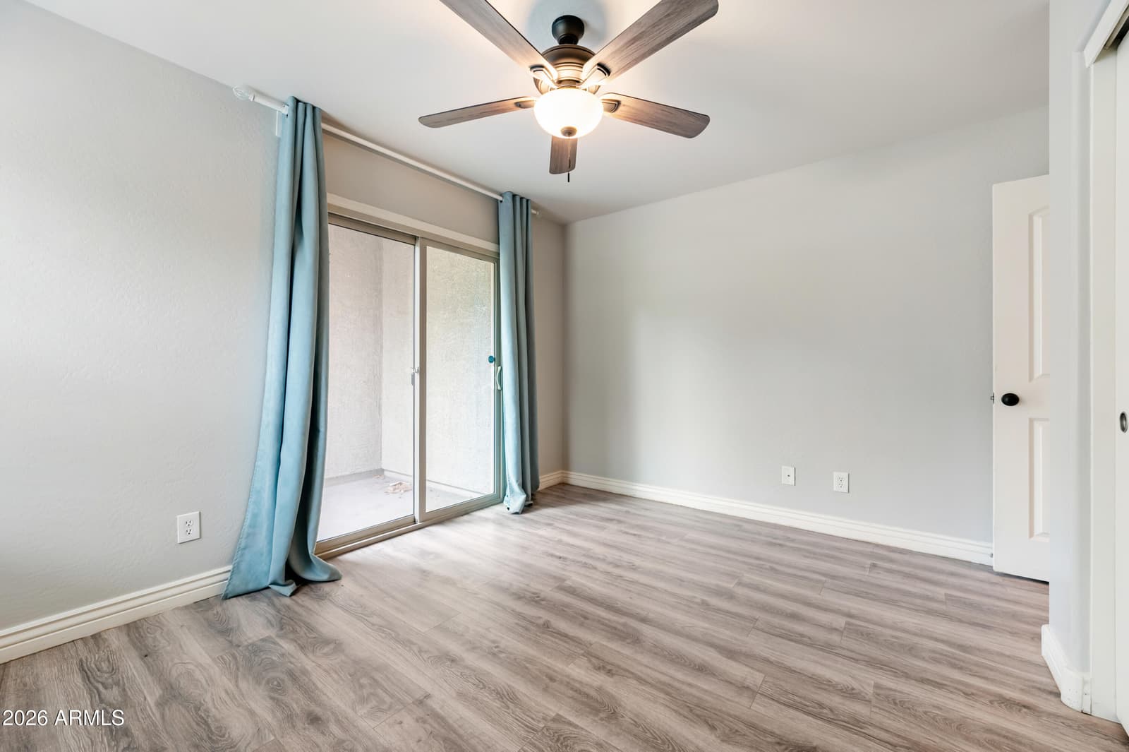7755 W PALM Lane, Phoenix, AZ 85035 — photo 35 of 50