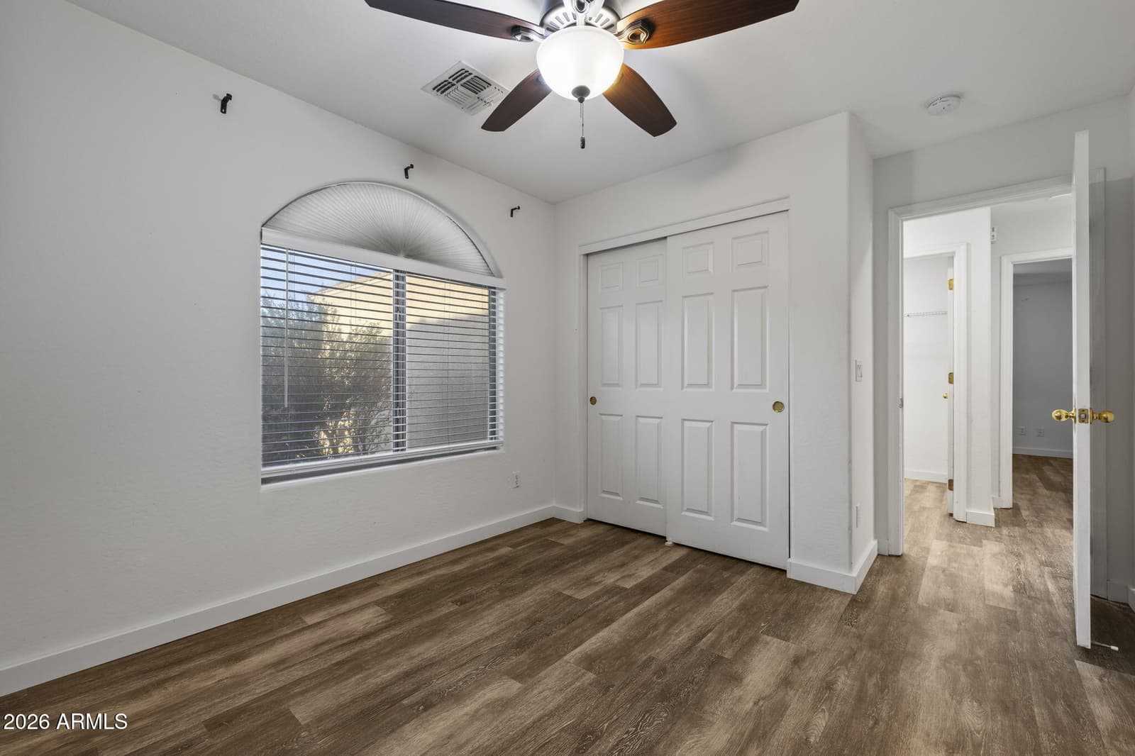 10961 W LOMA Lane, Peoria, AZ 85345 — photo 13 of 18