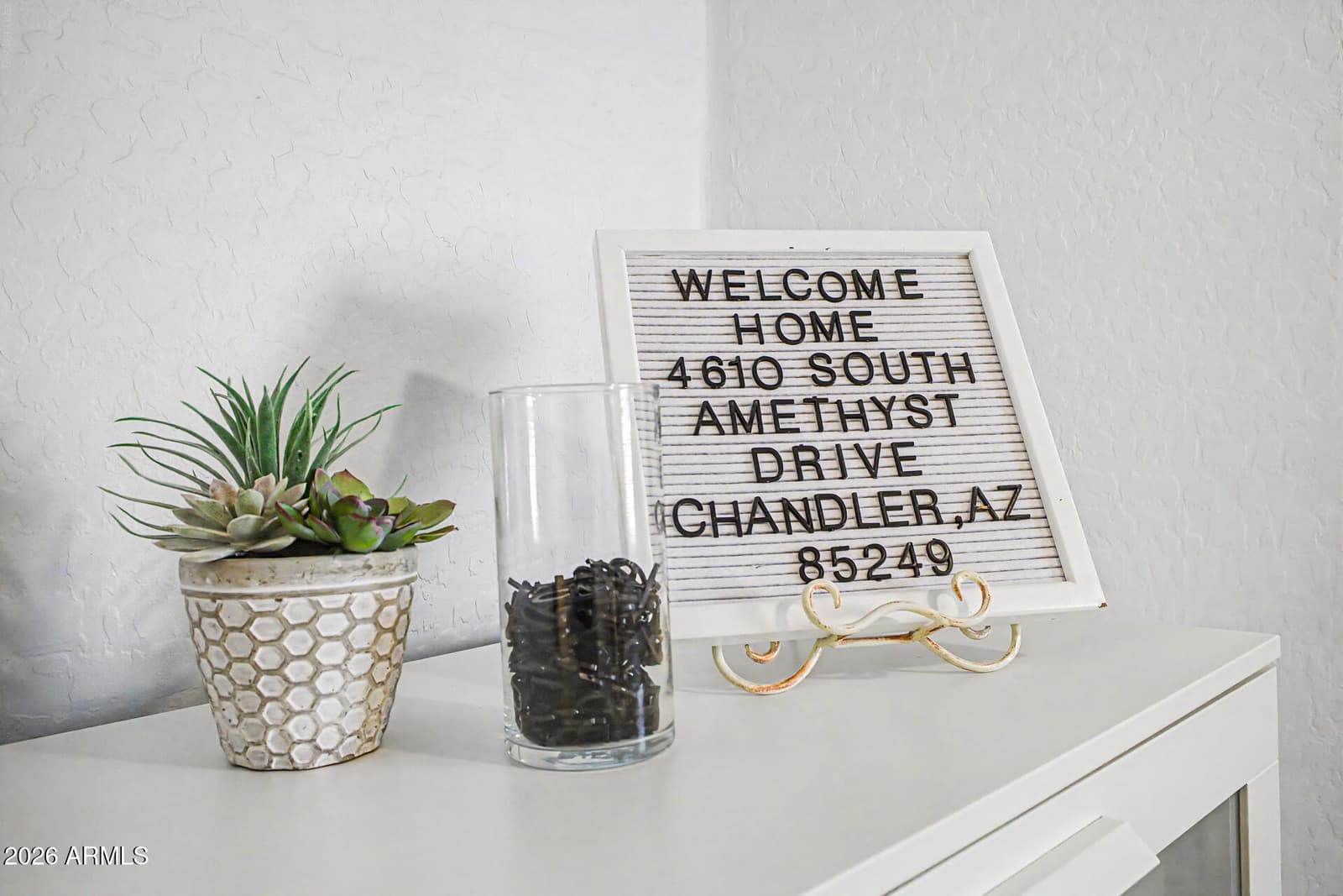 4610 S AMETHYST Drive, Chandler, AZ 85249 — photo 8 of 70