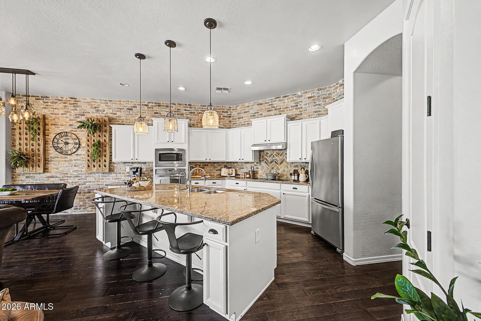 4610 S AMETHYST Drive, Chandler, AZ 85249 — photo 17 of 70