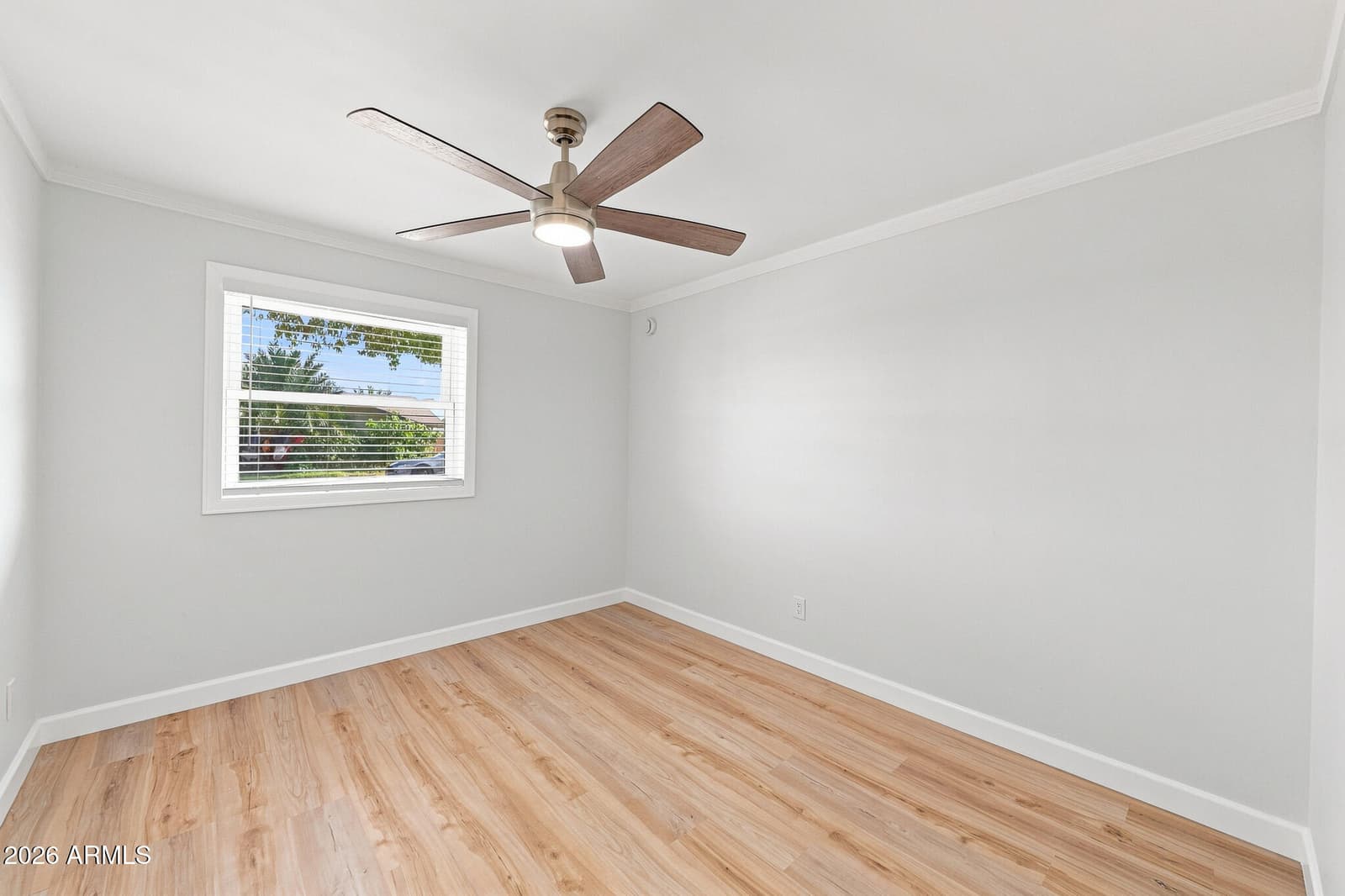 3730 W CACTUS WREN Drive, Phoenix, AZ 85051 — photo 14 of 51