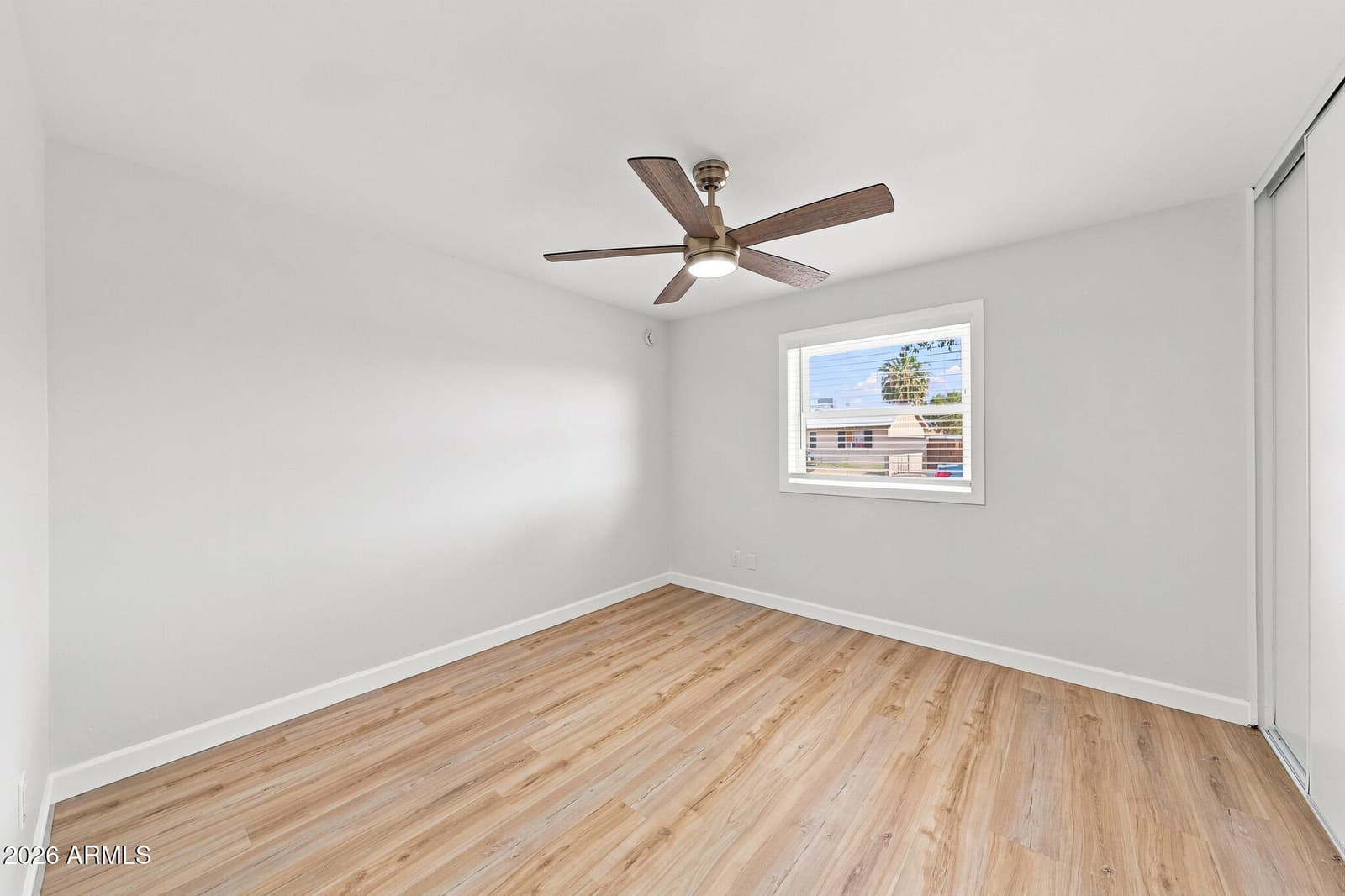 3730 W CACTUS WREN Drive, Phoenix, AZ 85051 — photo 16 of 51