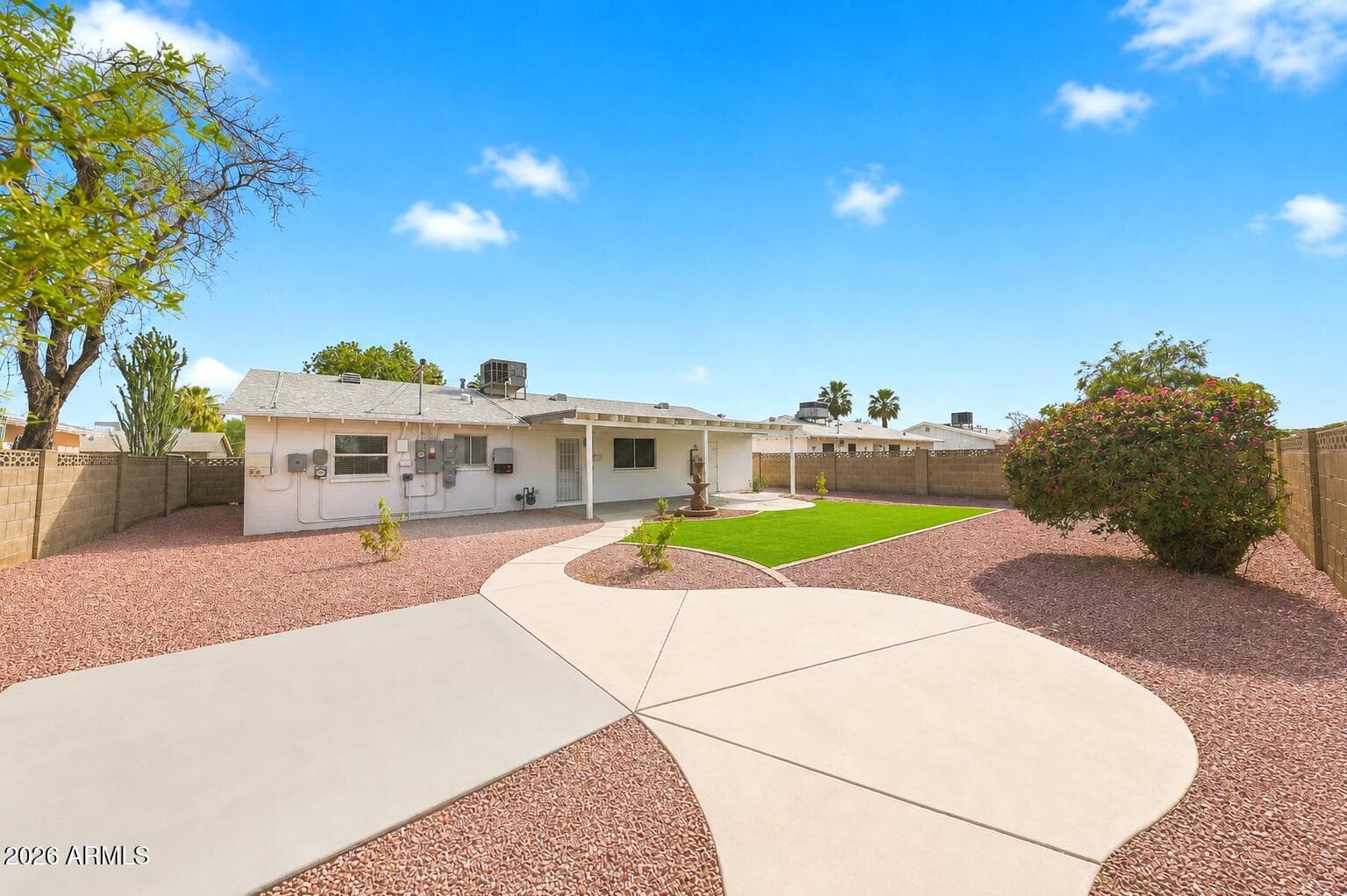 3730 W CACTUS WREN Drive, Phoenix, AZ 85051 — photo 39 of 51